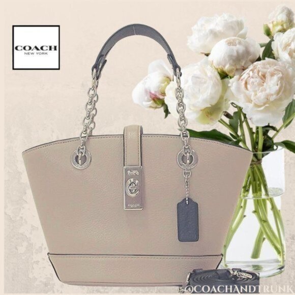 COACH Leather Lane Bucket Bag Bone with Black Trim and Silver Accents NWT - Picture 1 of 7